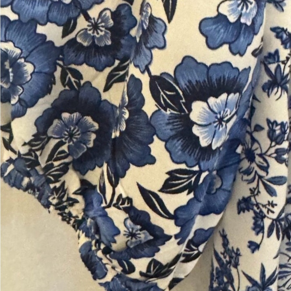 NWOT-Gorgeous R Vivimos Blue & White flowing midi dress-size Small - Picture 8 of 9